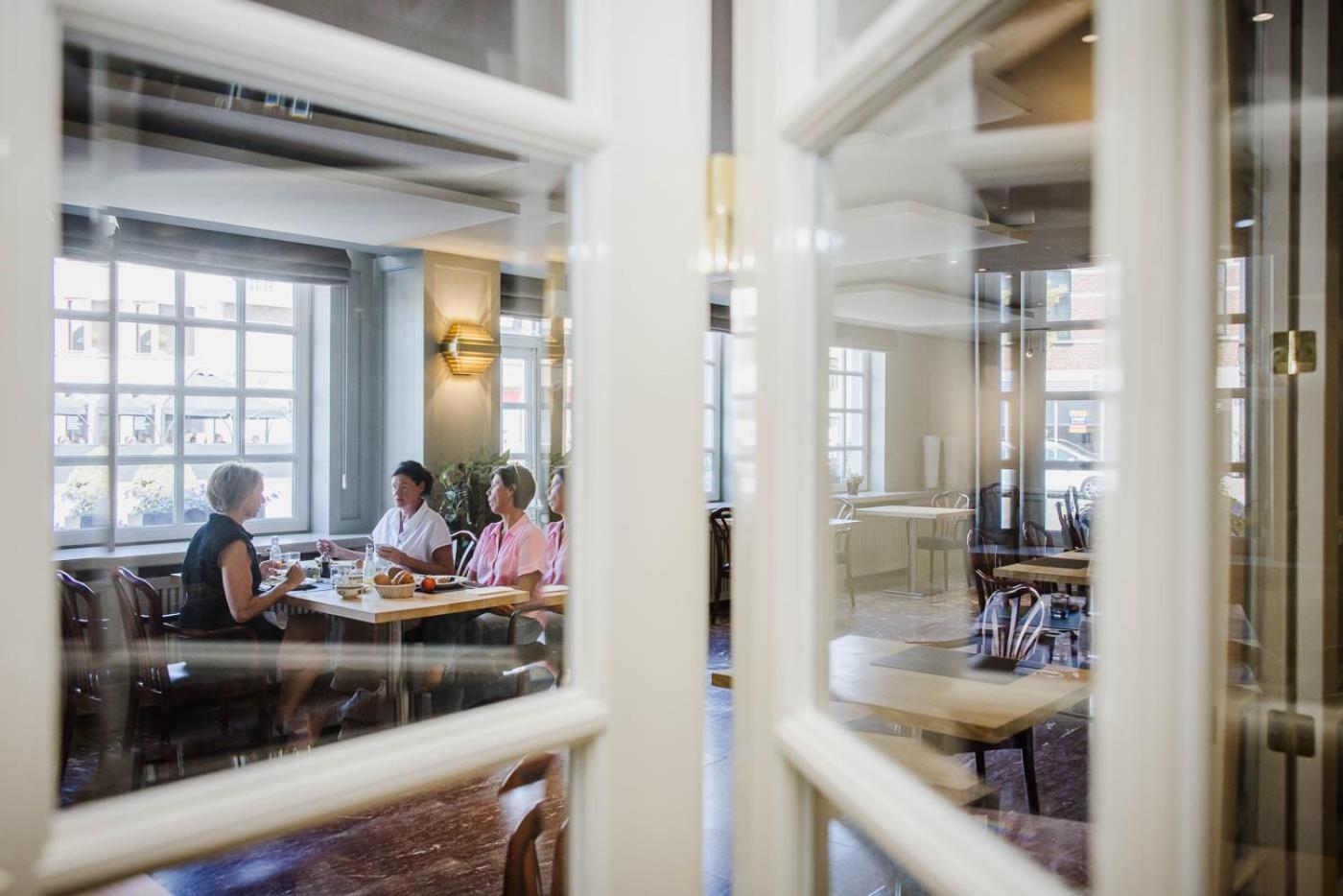 Hotel Geerts Вестерло Экстерьер фото