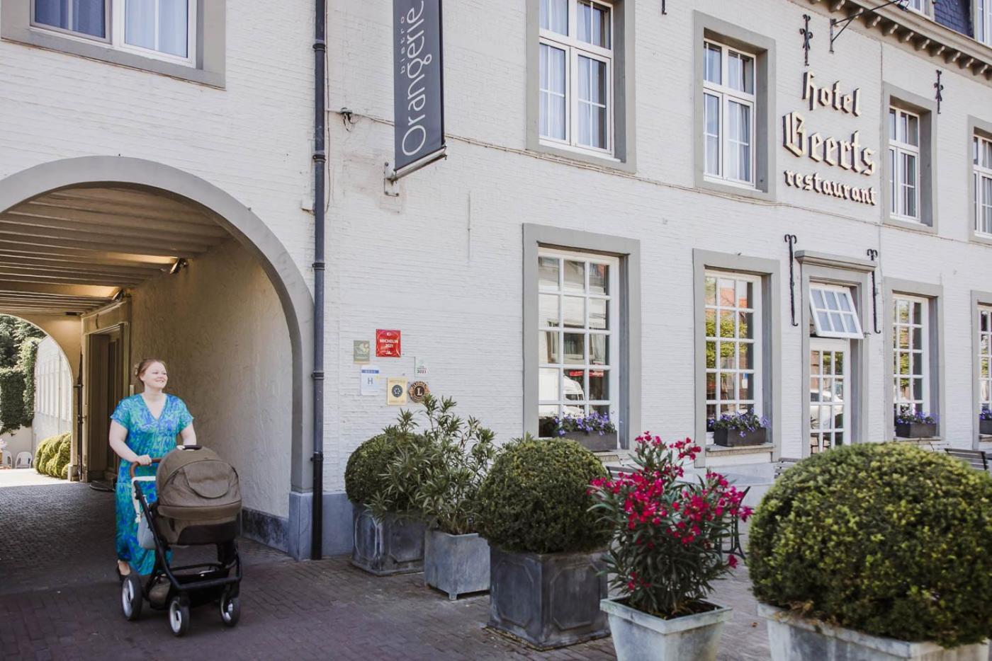 Hotel Geerts Вестерло Экстерьер фото